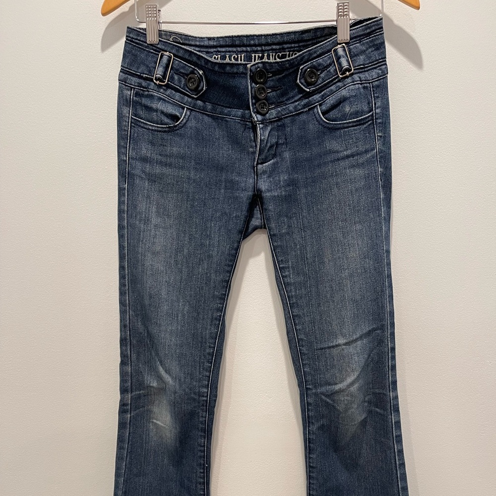 Low rise bootcut jeans